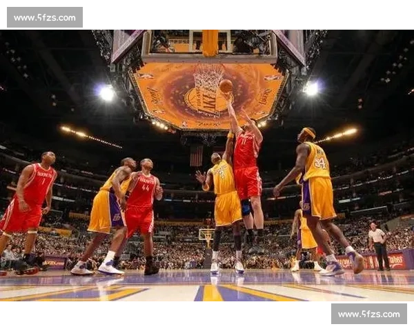 零九年火箭湖人季后赛对决姚麦带伤死磕紫金王朝经典七场精神之战