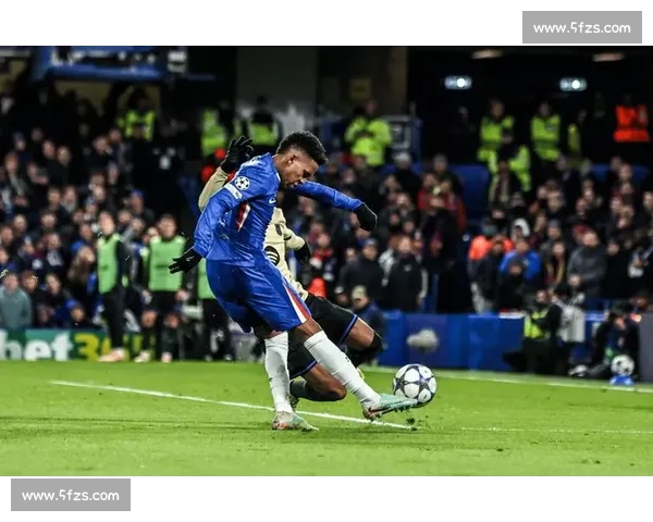 雷恩对阵切尔西比分揭晓蓝军客场表现引发热议欧冠小组赛中再次